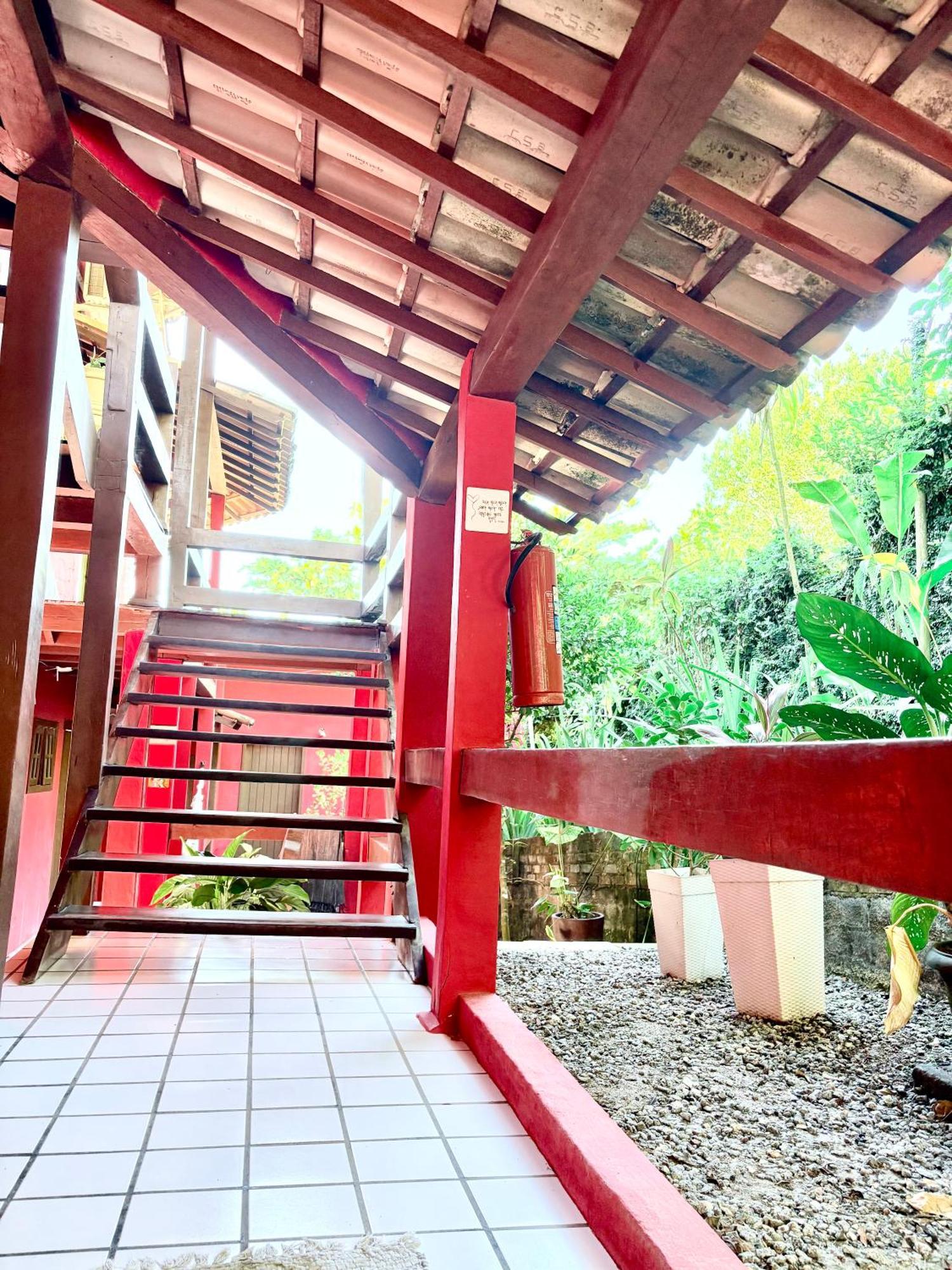 Novos Baianos Hostel E Pousada Porto Seguro Exteriör bild